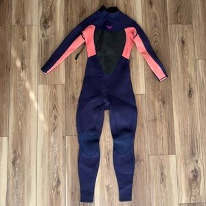 Roxy Black and Pink Women's Wetsuit